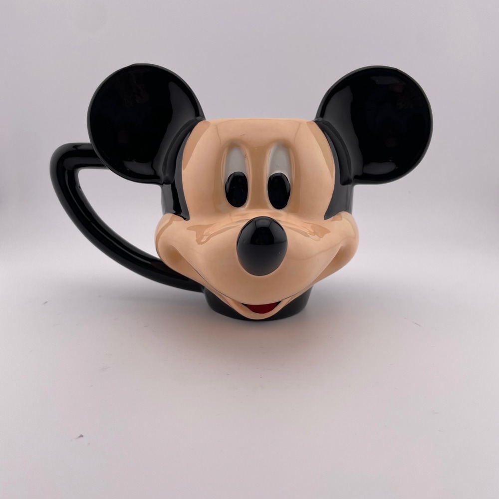 Disney Mickey Mouse Sculpted Ceramic Mug 20oz Bioworld 3D‎ Character Coffee Cup